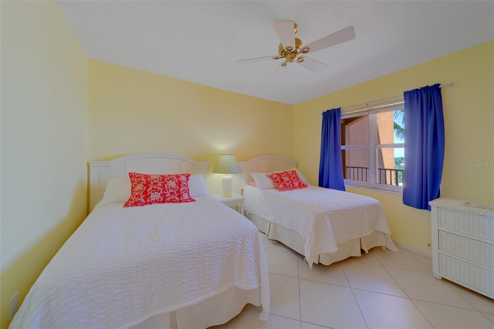 16450 Gulf Blvd #564 Property Photo 39
