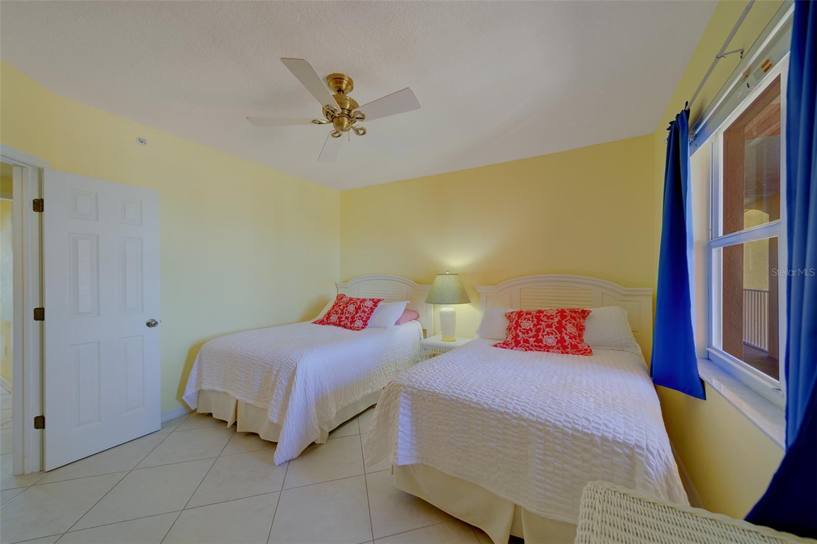 16450 Gulf Blvd #564 Property Photo 41