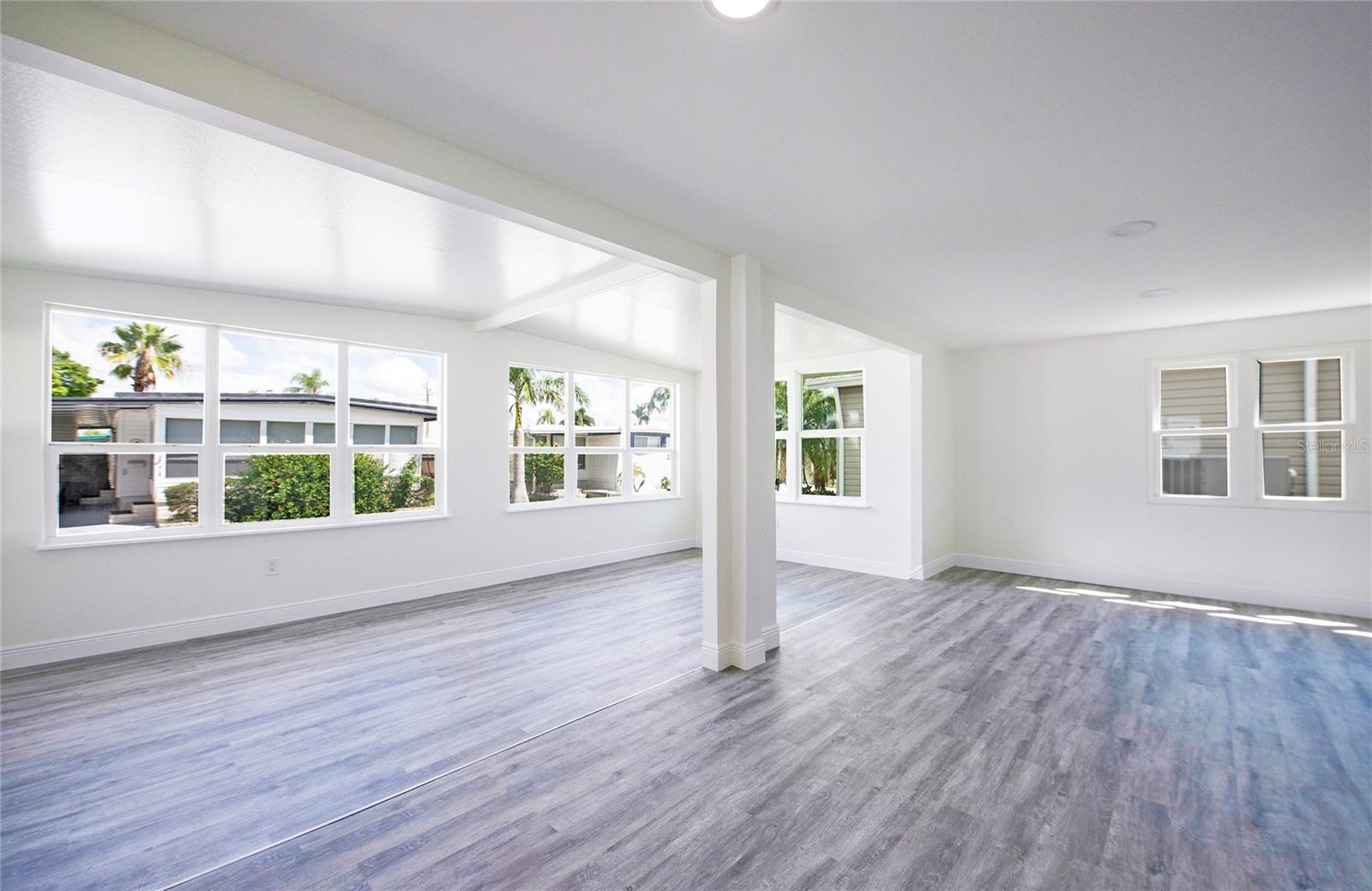 18675 Us Highway 19 N #415 Property Photo 18