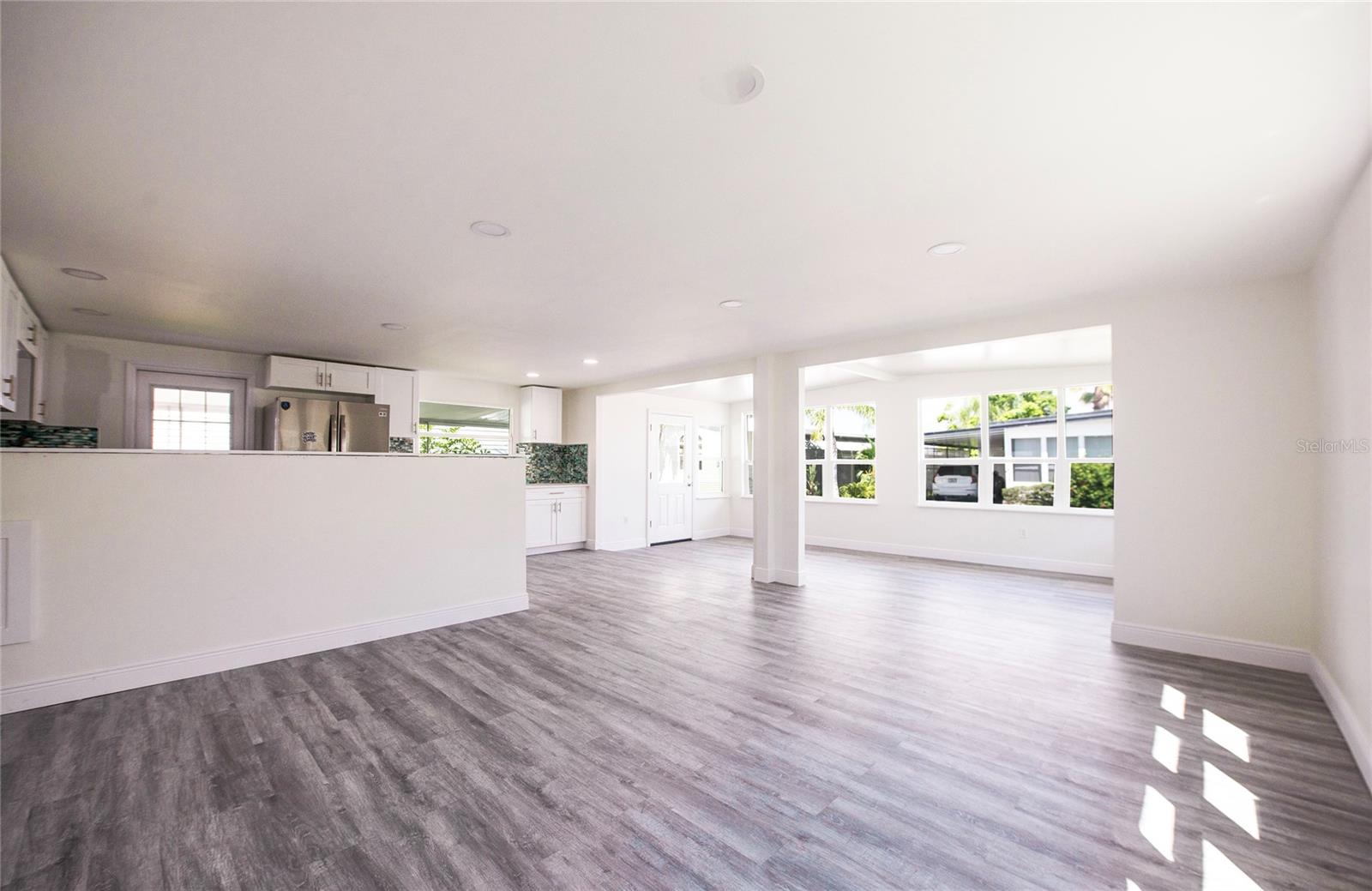 18675 Us Highway 19 N #415 Property Photo 20