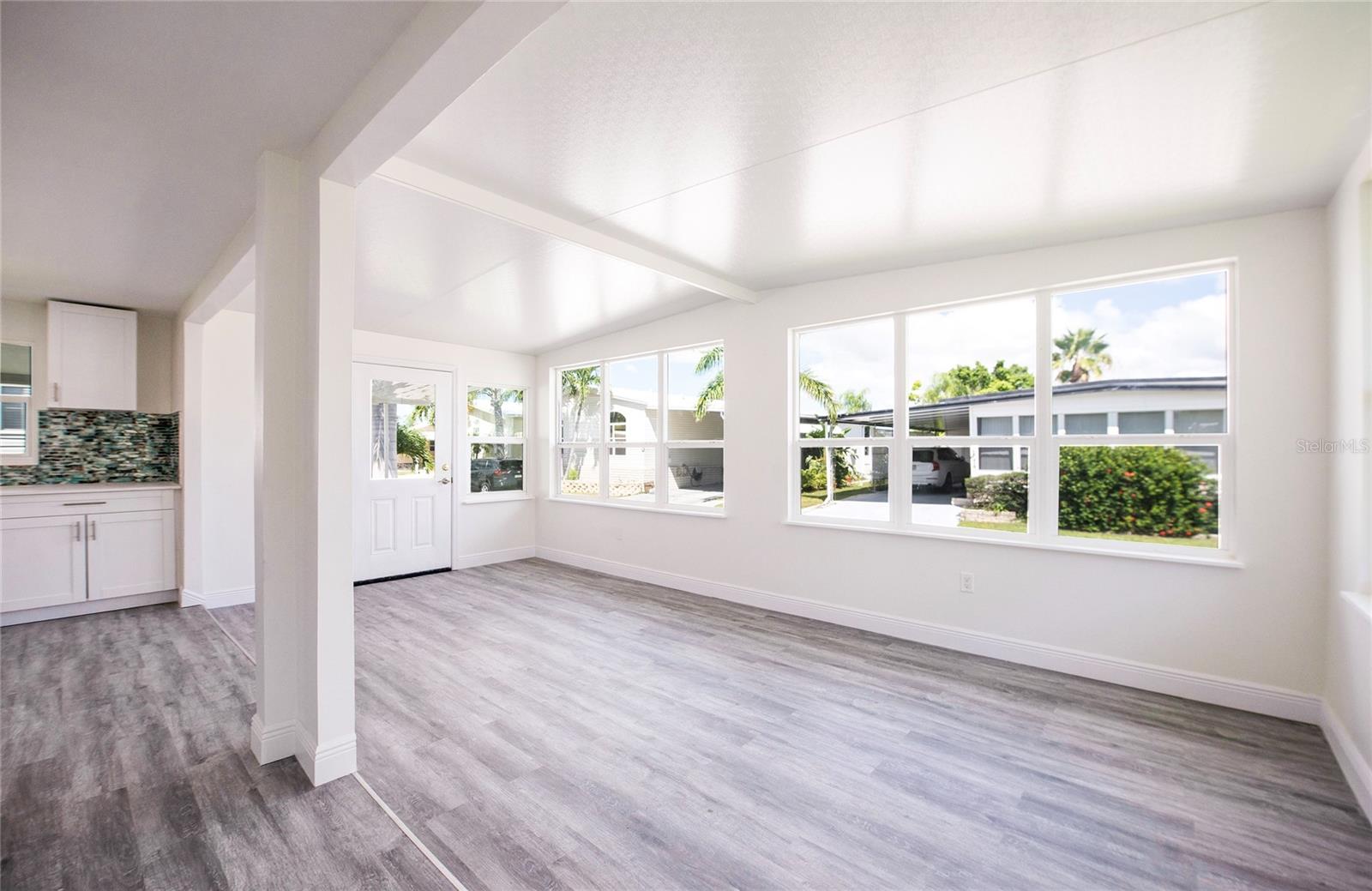 18675 Us Highway 19 N #415 Property Photo 21