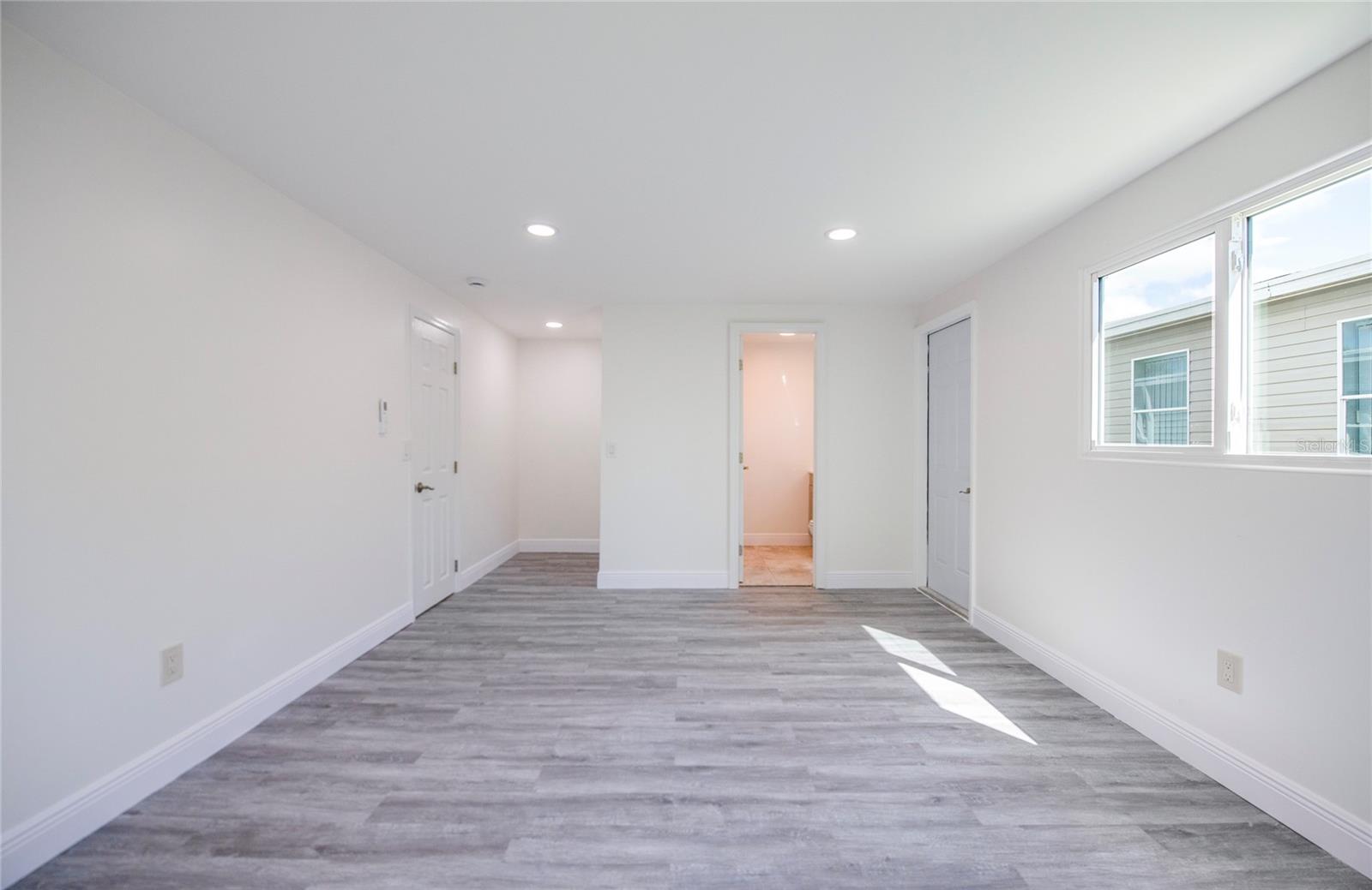 18675 Us Highway 19 N #415 Property Photo 27