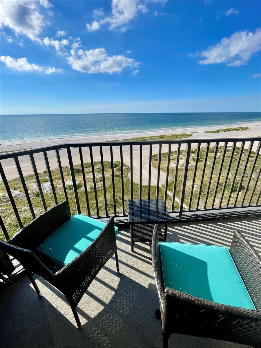 1290 GULF BLVD #1003 Property Photo 1