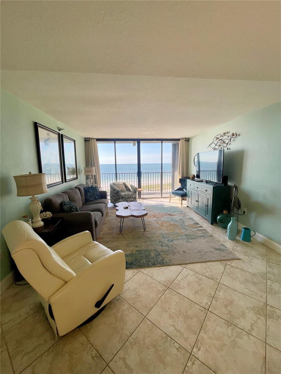 1290 Gulf Blvd #1003 Property Photo 6