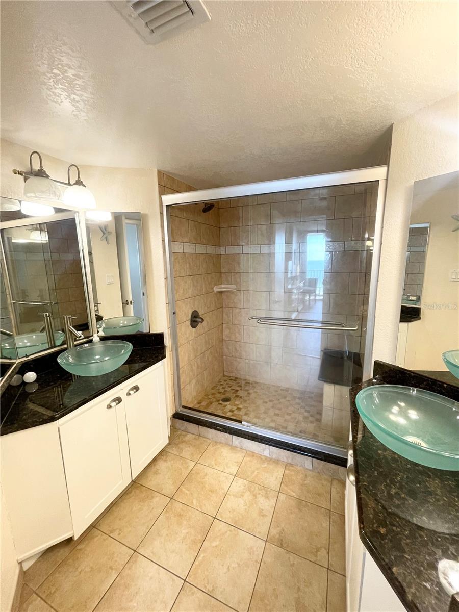 1290 Gulf Blvd #1003 Property Photo 19