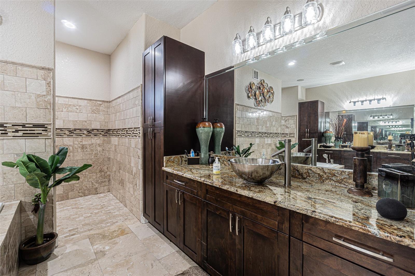 13102 Done Groven Dr Property Photo 18