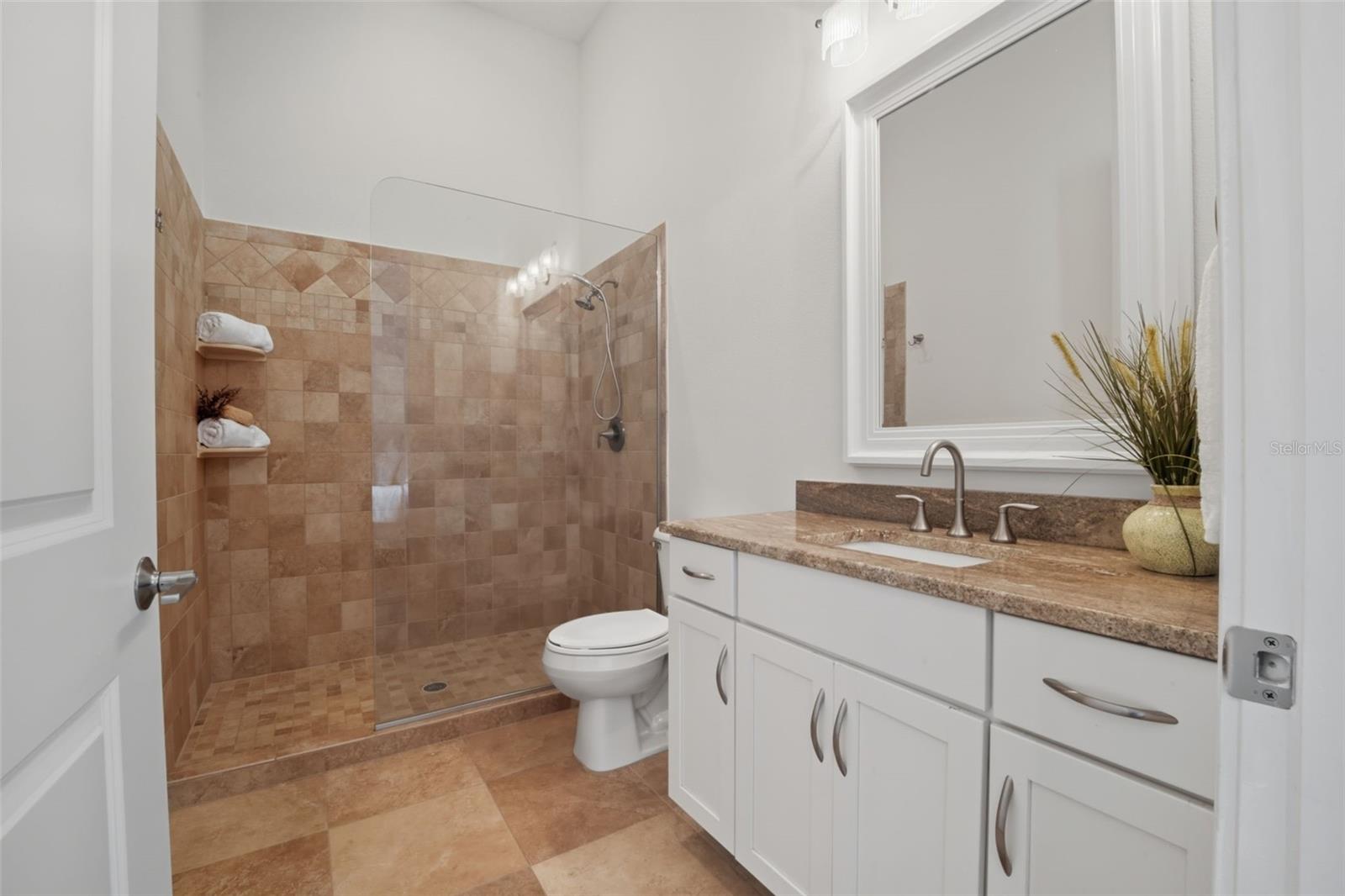 3215 Gulf City Rd Property Photo 37