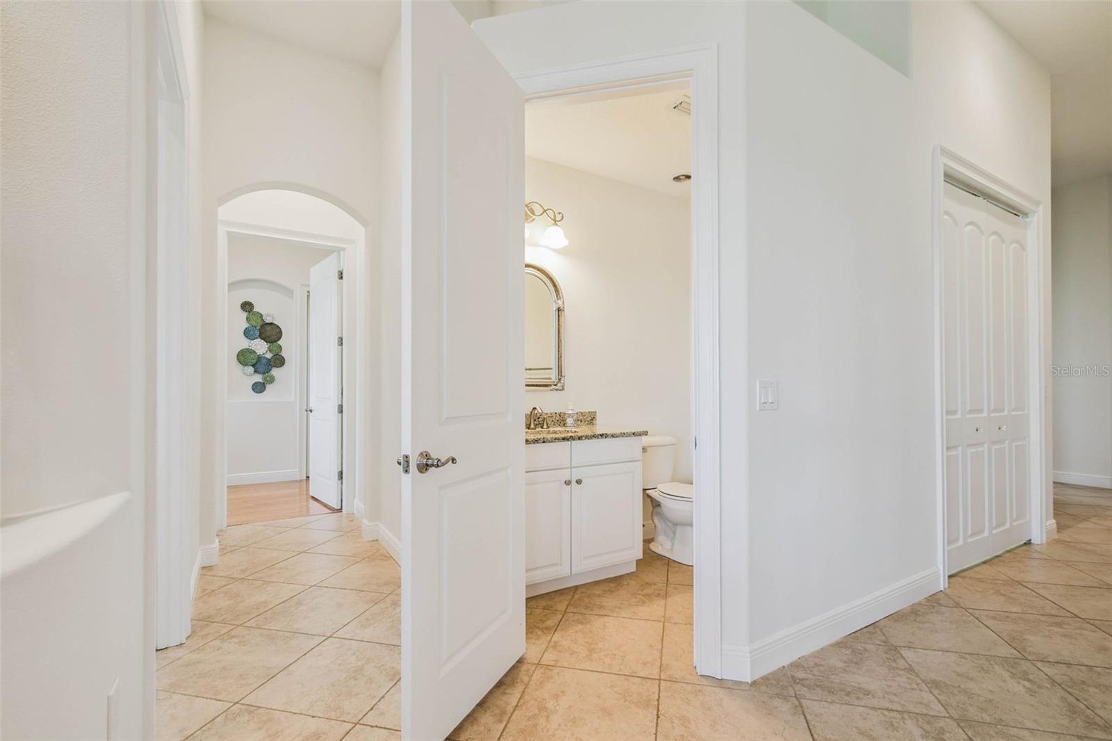 3215 Gulf City Rd Property Photo 49