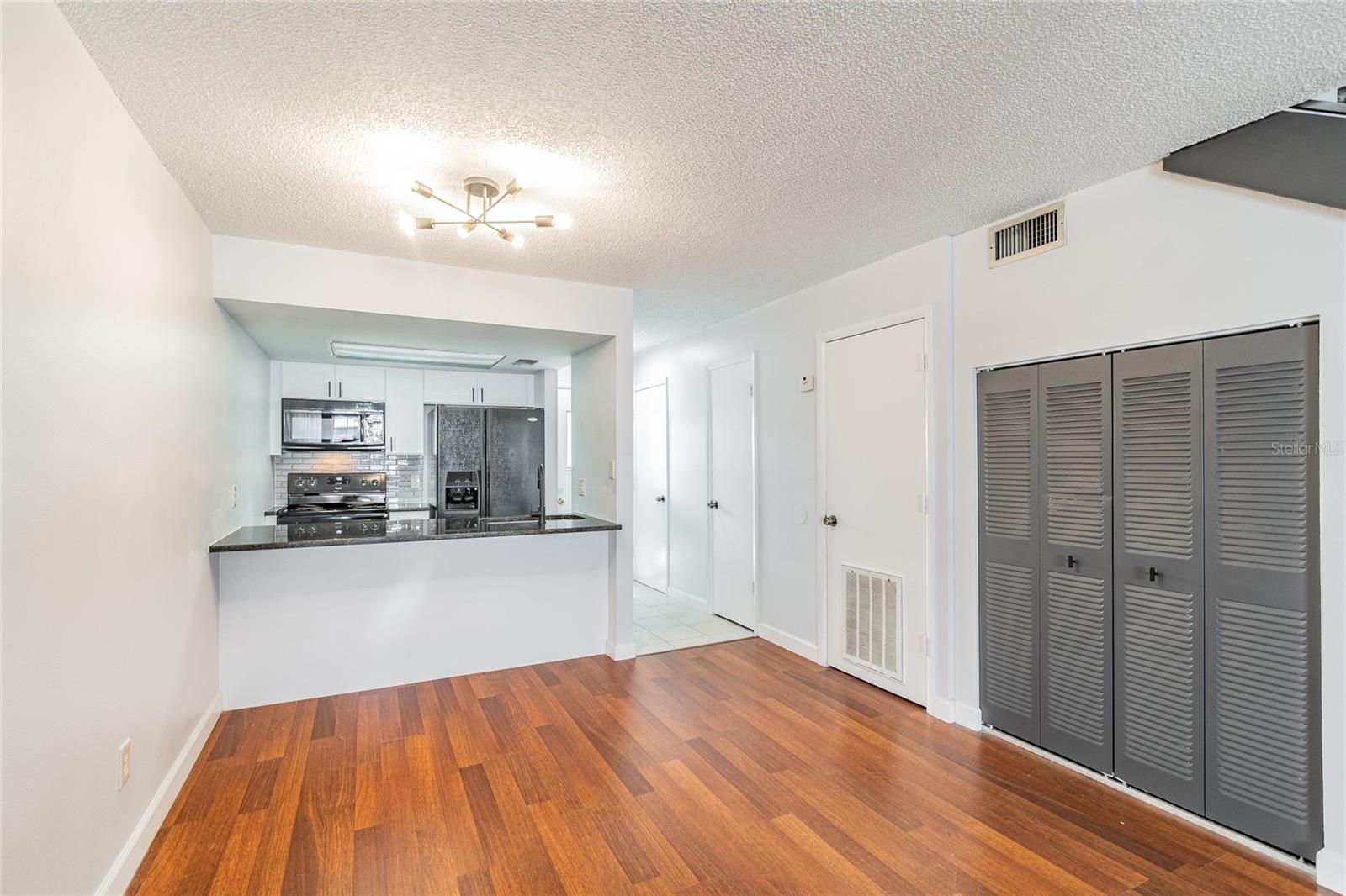 4907 W Mcelroy-a Ave #h209 Property Photo 4