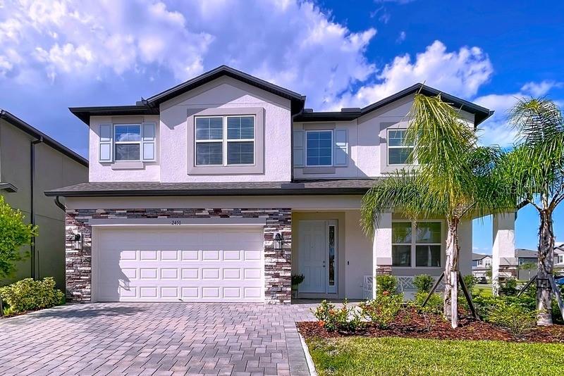 2450 Sunny Pebble Loop Property Photo 3
