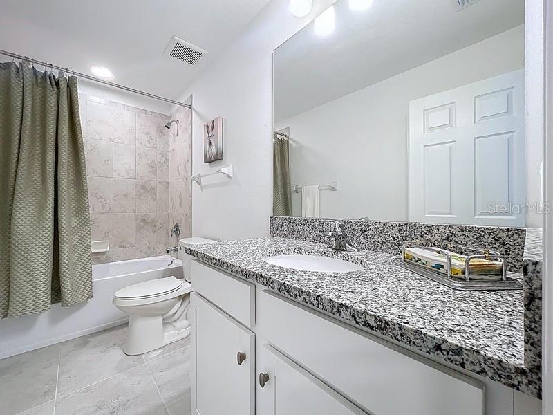 2450 Sunny Pebble Loop Property Photo 31
