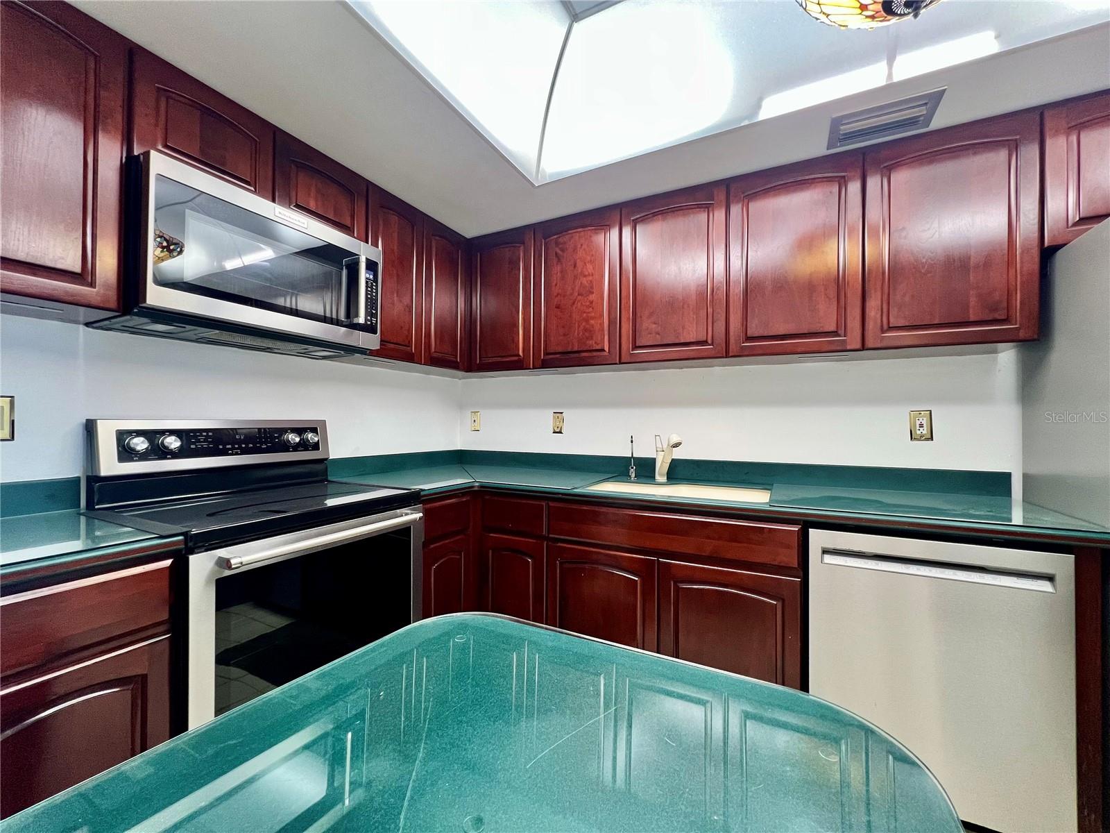 100 Pierce St #1001 Property Photo 10