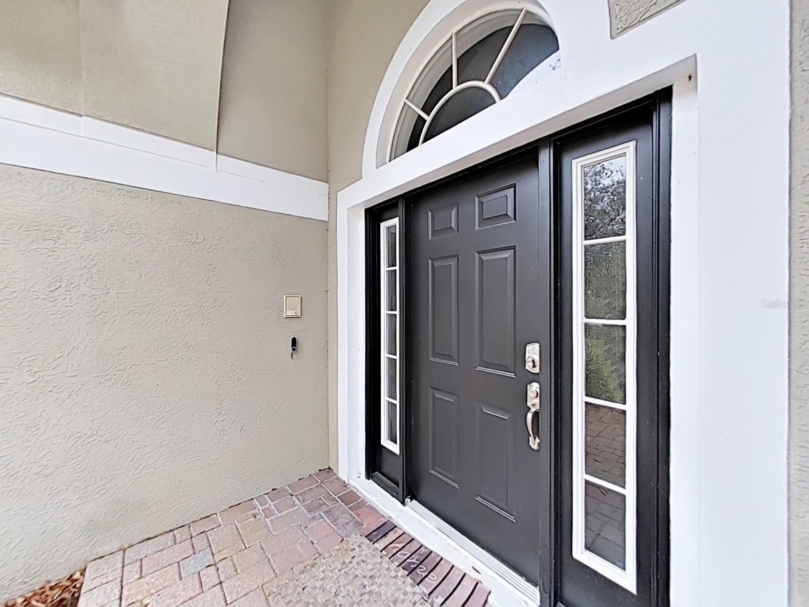 17307 Oak Ledge Dr Property Photo 6