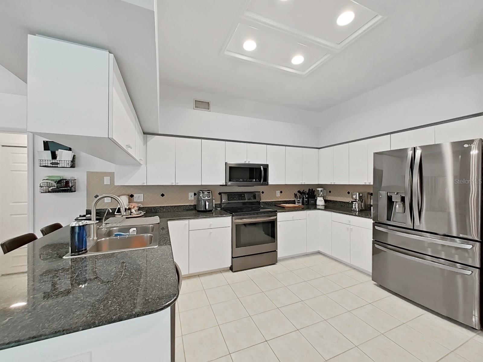 17307 Oak Ledge Dr Property Photo 18