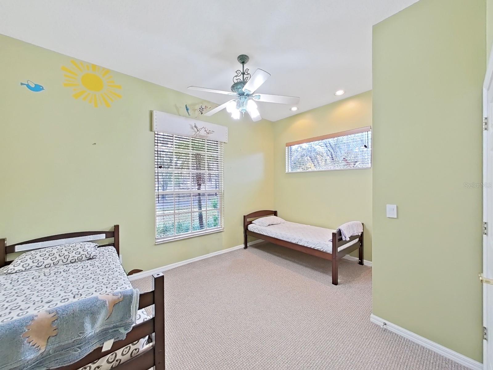 17307 Oak Ledge Dr Property Photo 24