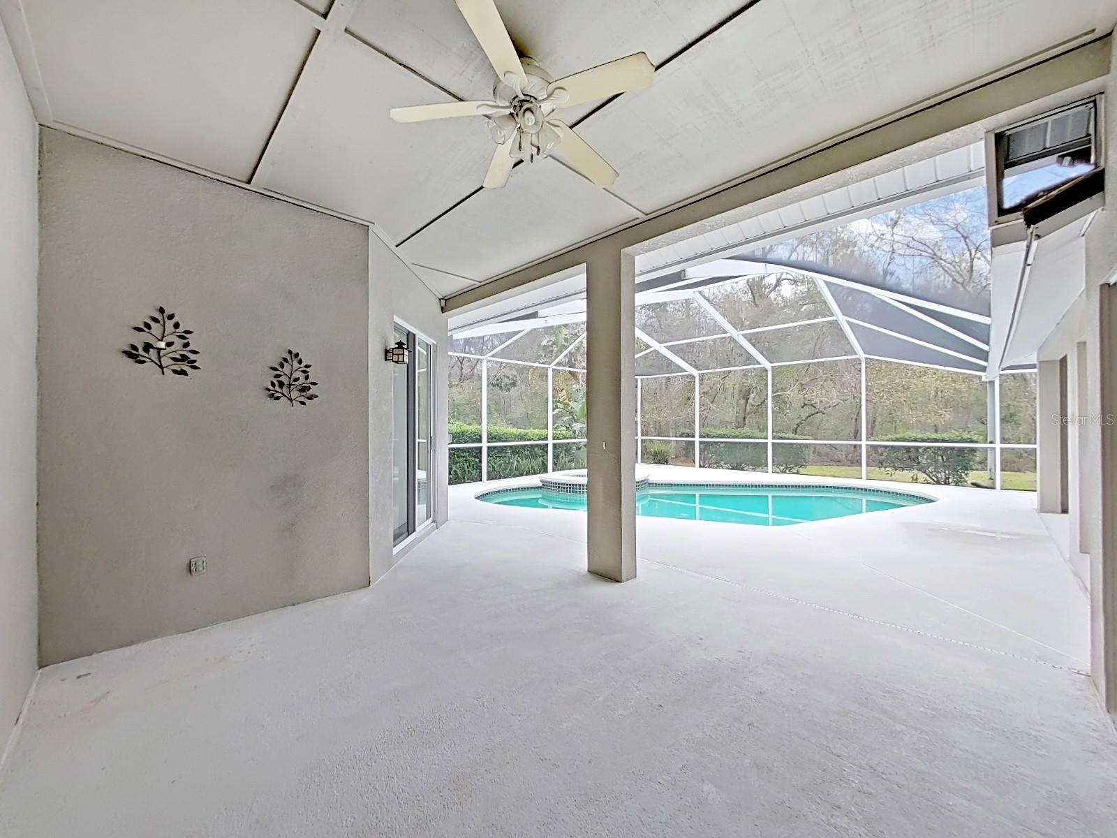 17307 Oak Ledge Dr Property Photo 40