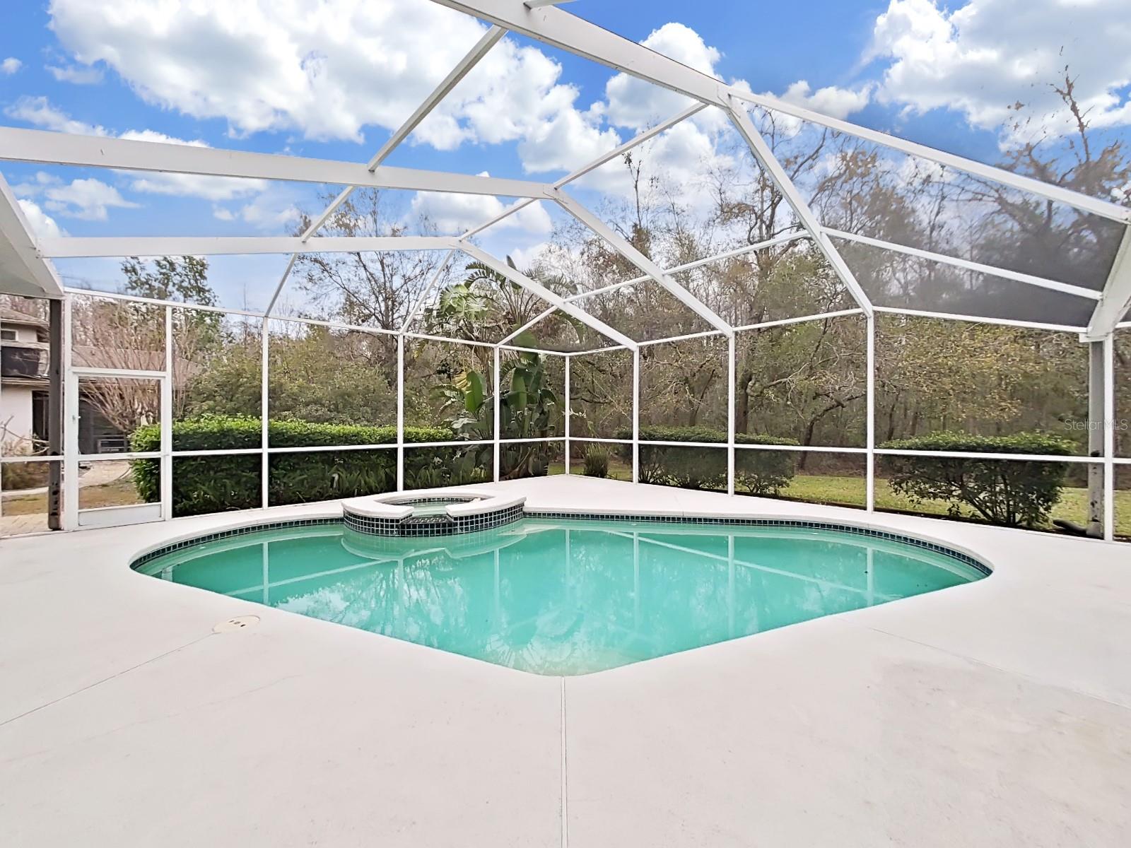 17307 Oak Ledge Dr Property Photo 42