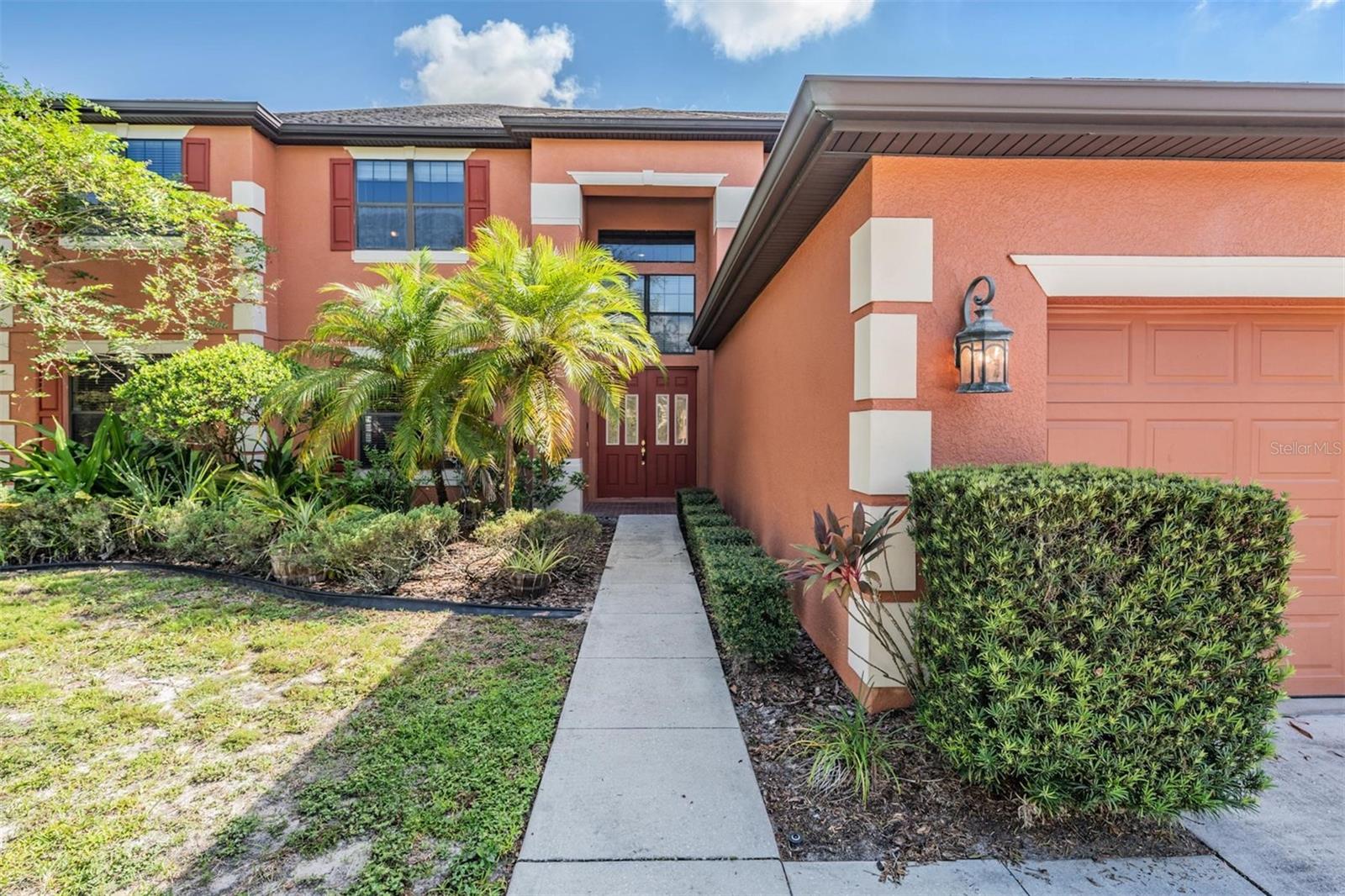 456 Oak Landing Blvd Property Photo 3