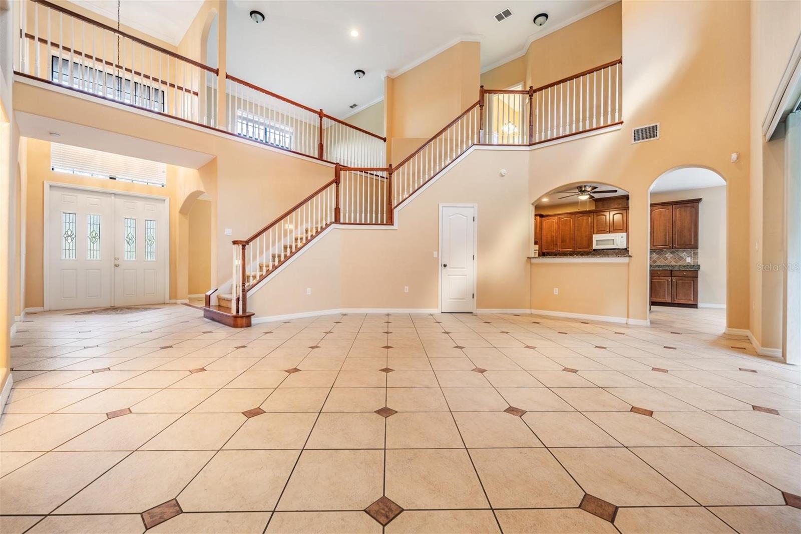 456 Oak Landing Blvd Property Photo 6