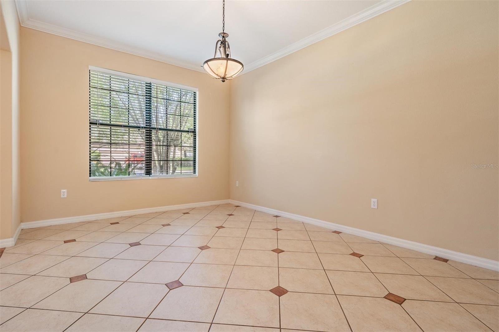 456 Oak Landing Blvd Property Photo 15