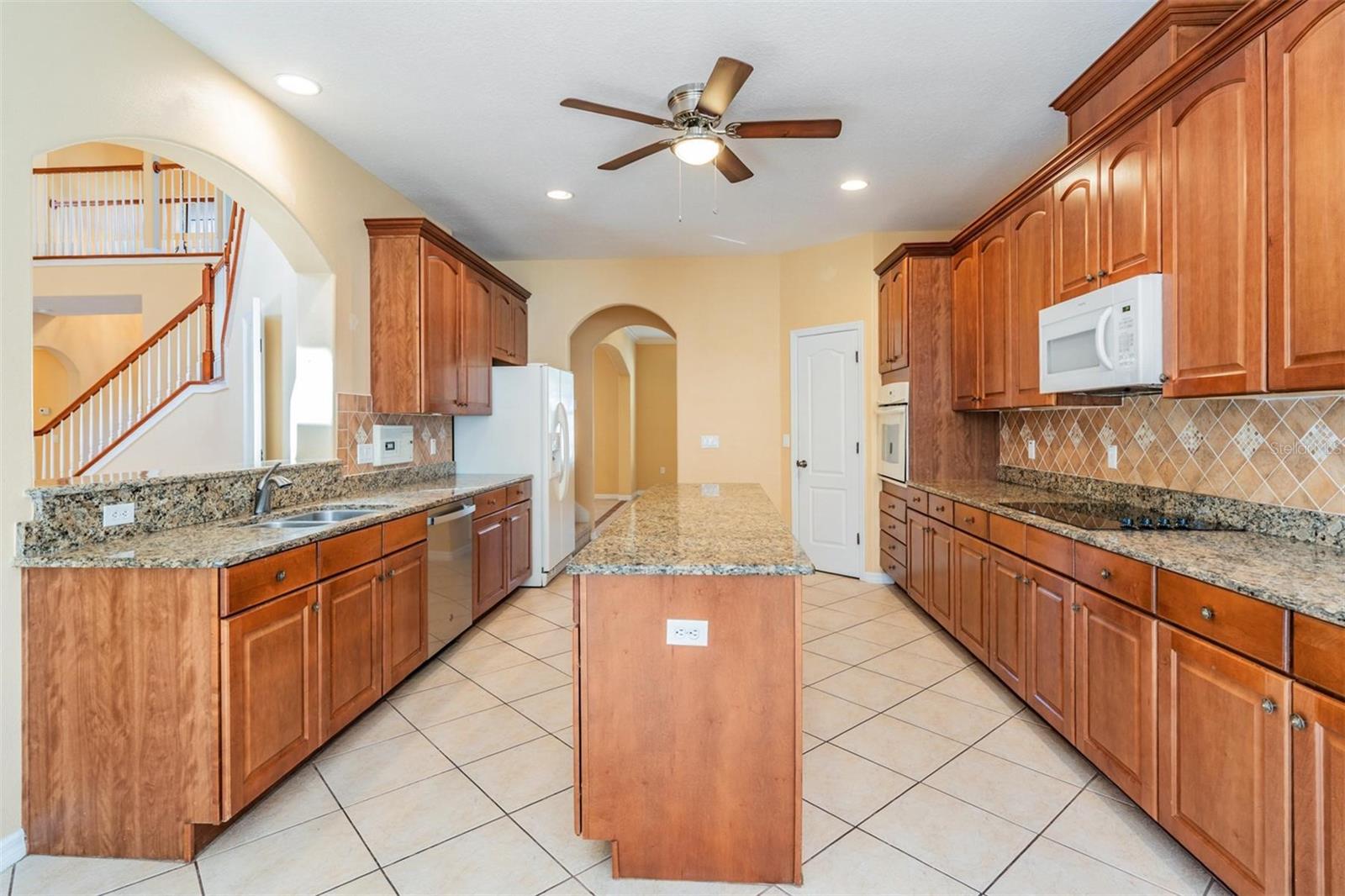 456 Oak Landing Blvd Property Photo 19