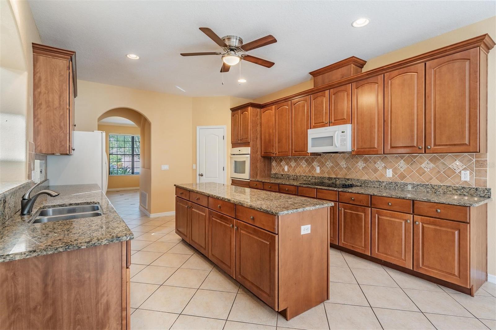 456 Oak Landing Blvd Property Photo 20