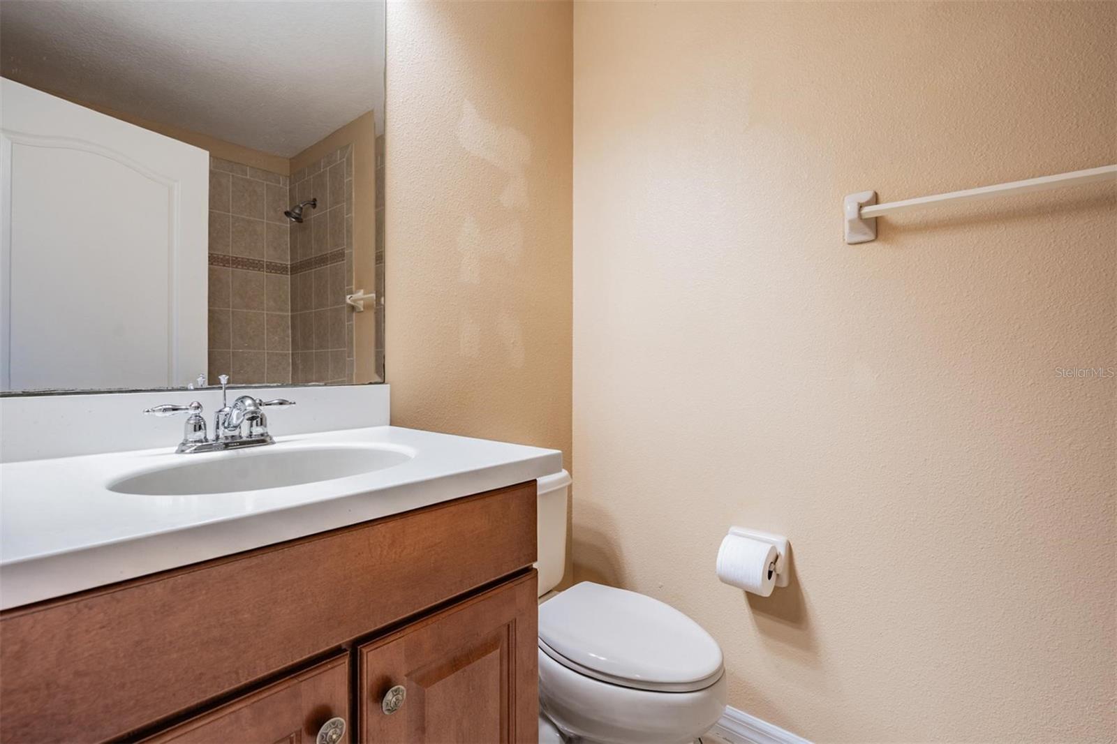 456 Oak Landing Blvd Property Photo 41