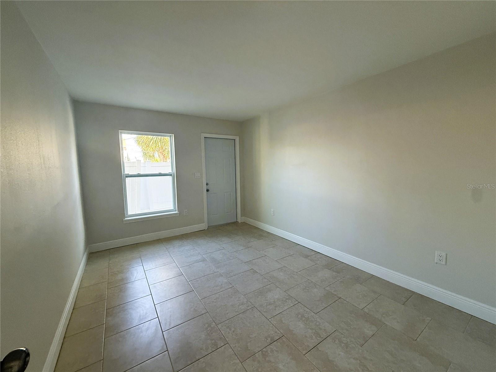 14120 Palm St #104 Property Photo 9