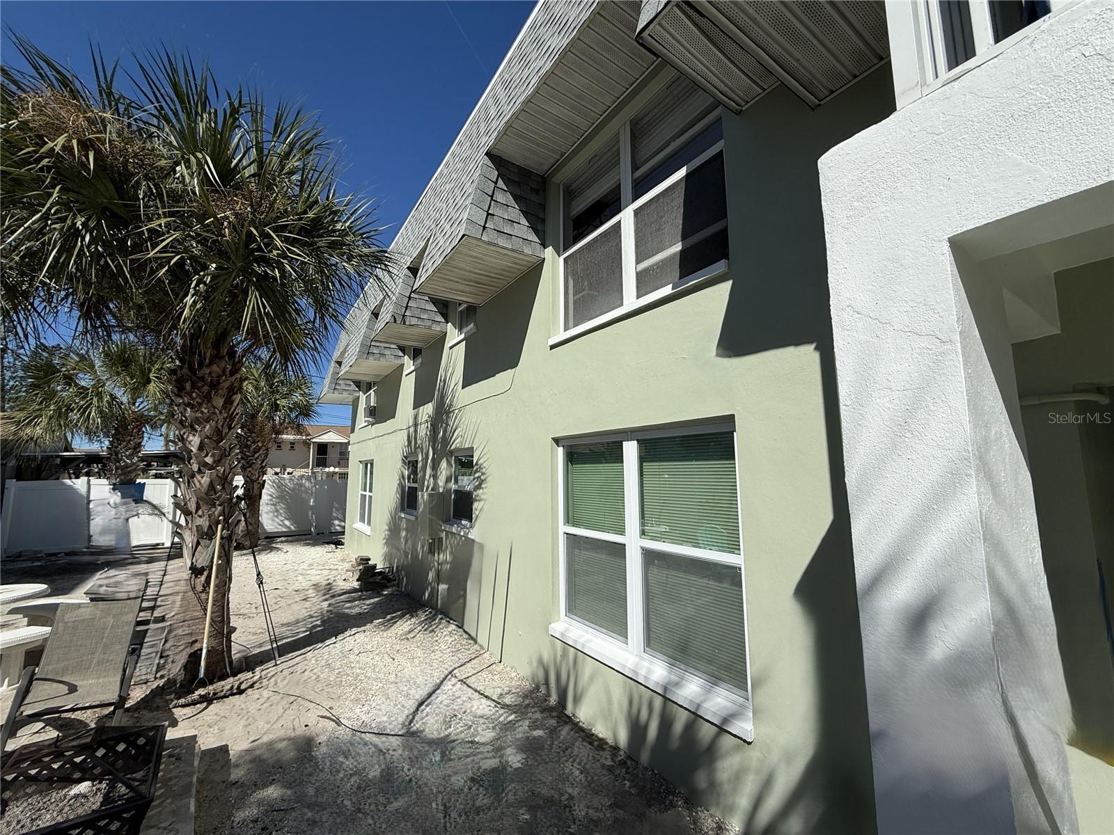 14120 Palm St #104 Property Photo 14