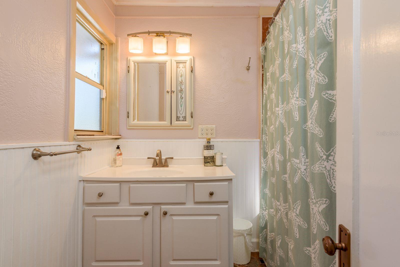 1880 N Washington Ave Property Photo 33