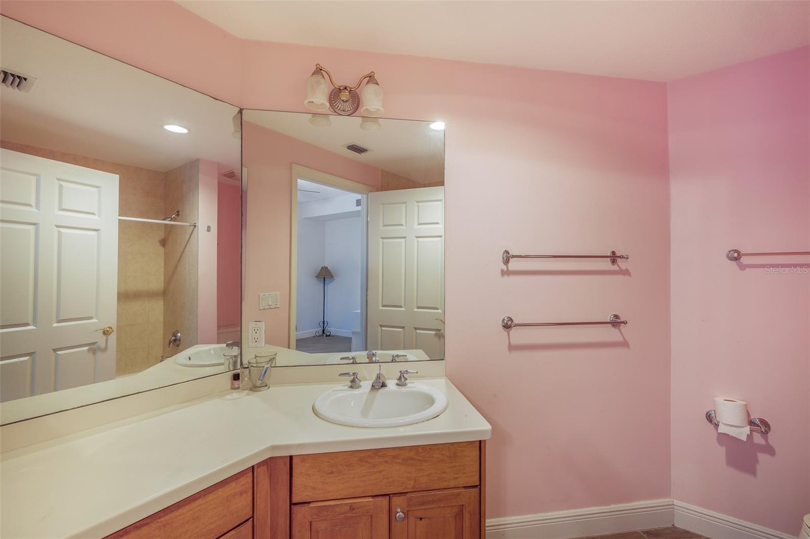 555 5th Ave Ne #183 Property Photo 14