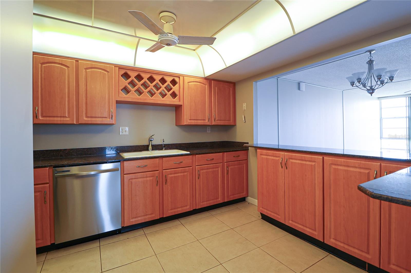 7400 Sun Island Dr S #501 Property Photo 4