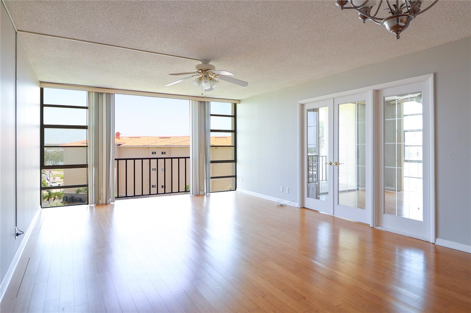7400 Sun Island Dr S #501 Property Photo 15