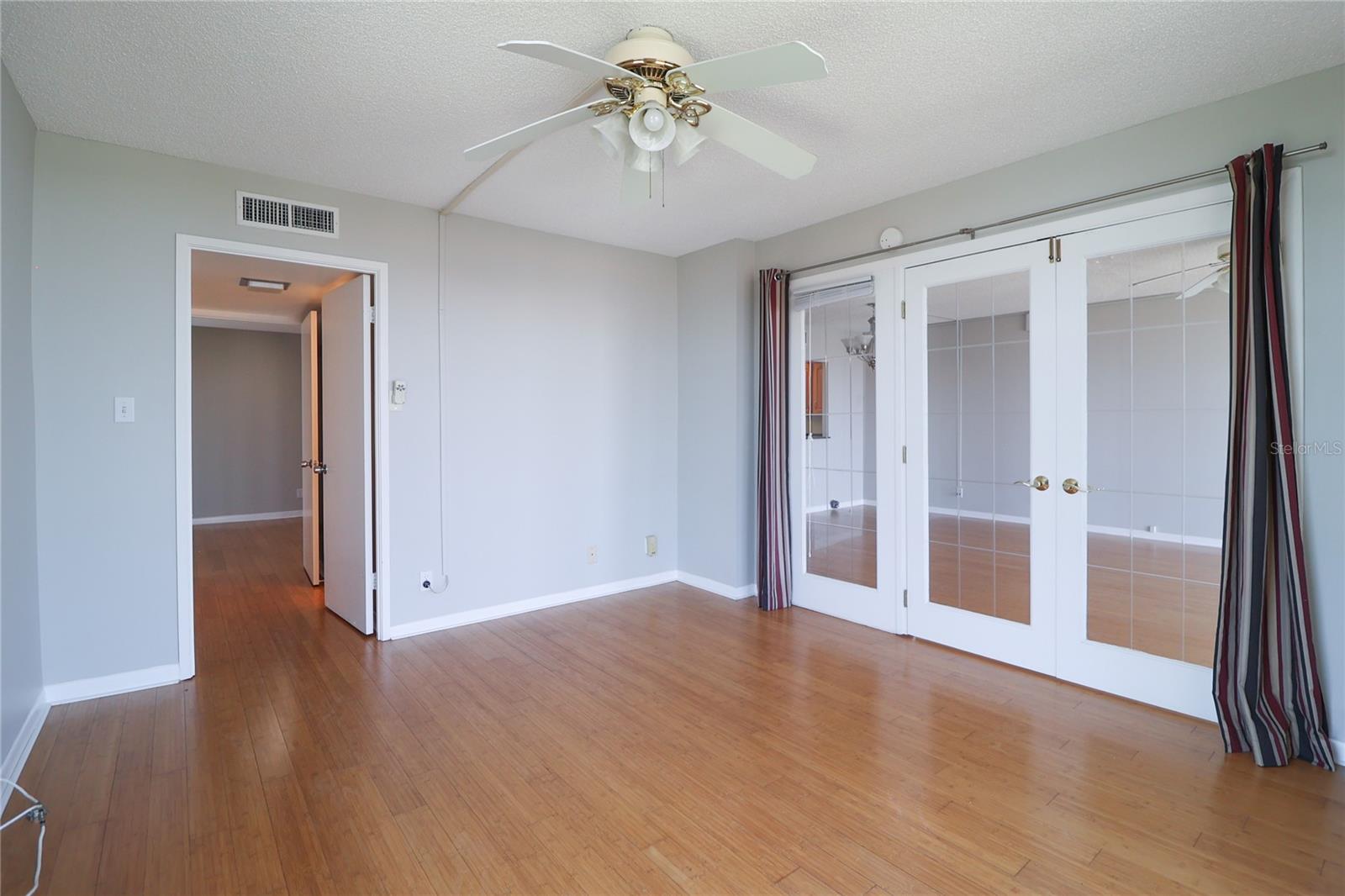 7400 Sun Island Dr S #501 Property Photo 19