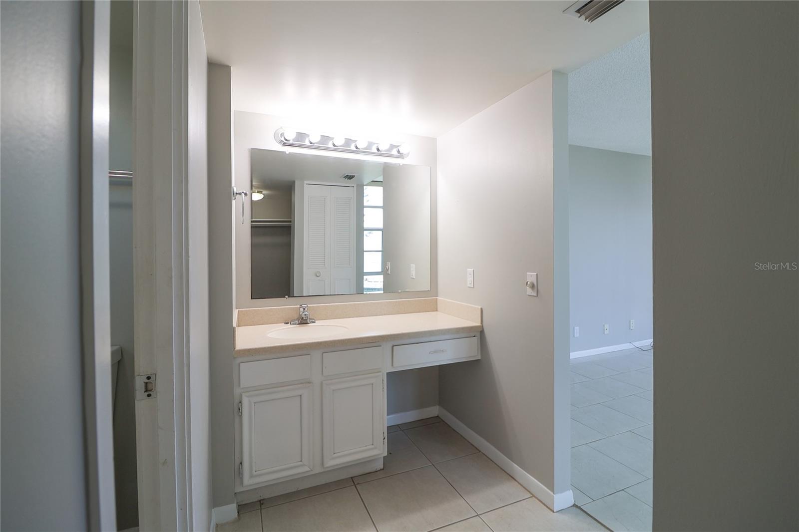 7400 Sun Island Dr S #501 Property Photo 27