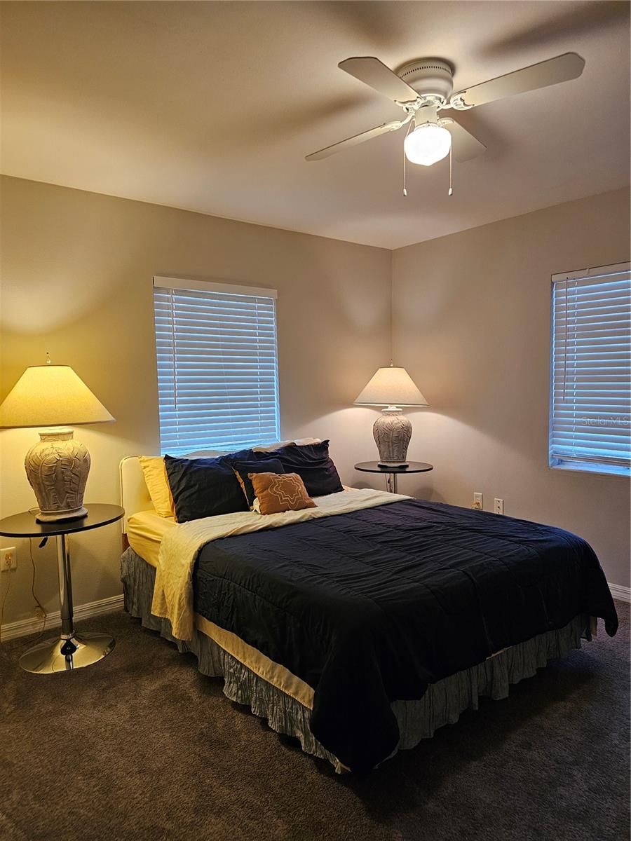 2117 Ivey Ln Property Photo 8