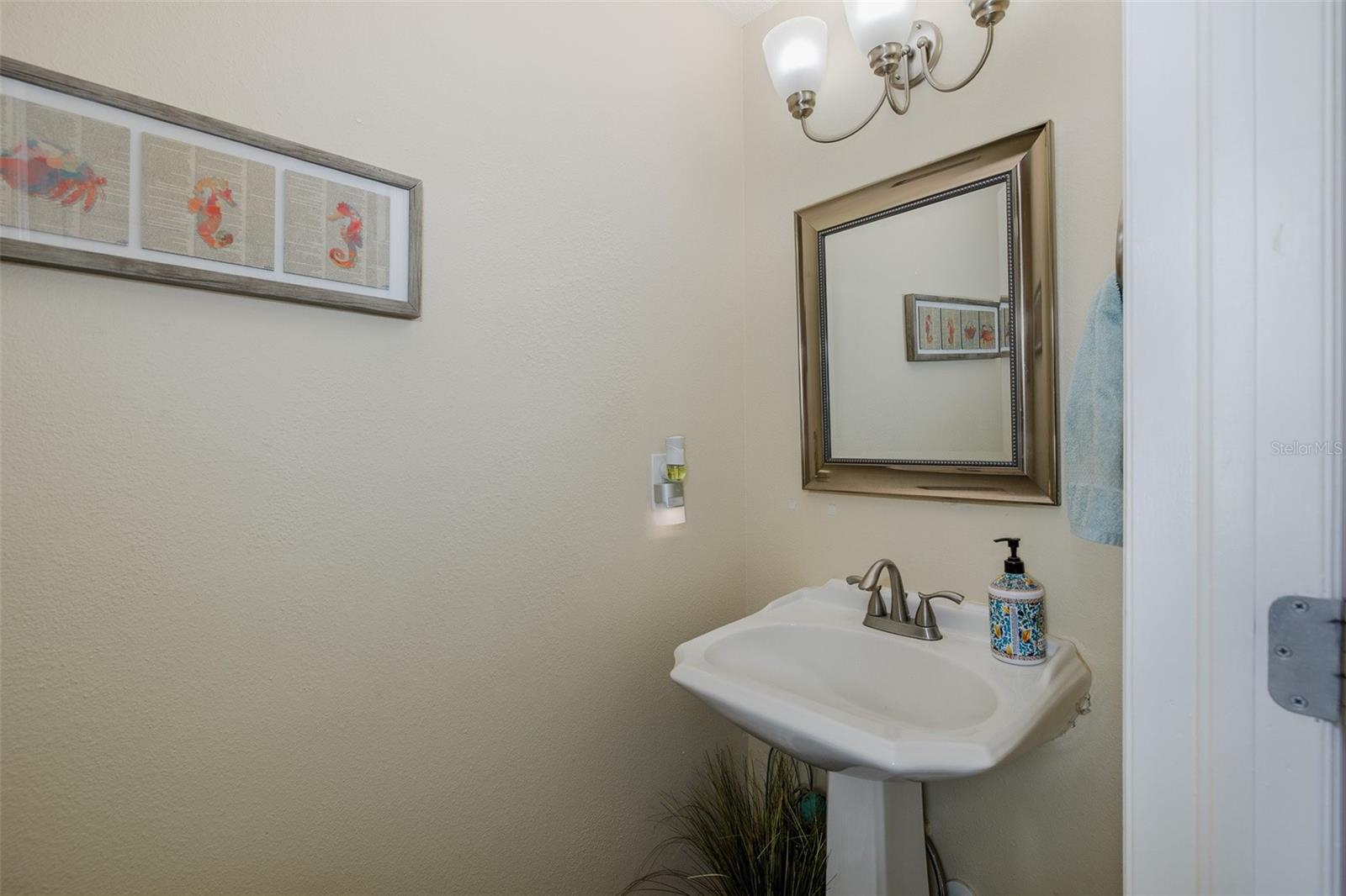 4335 Sanddollar Ct Property Photo 36