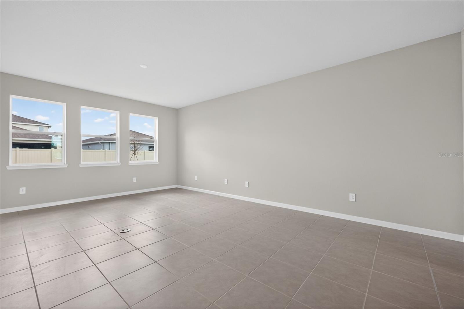 13014 Sunseed St Property Photo 11