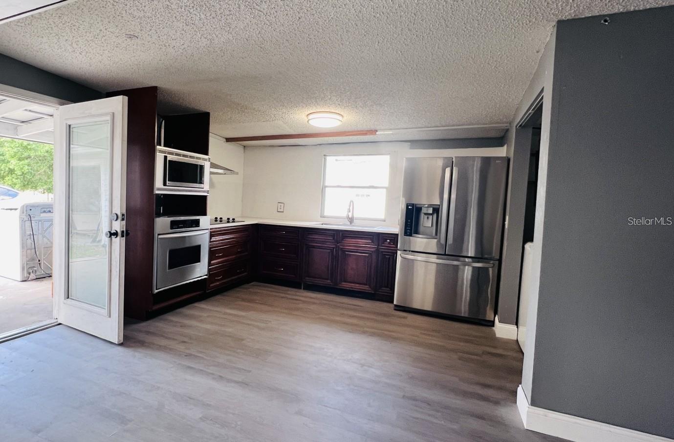 6810 Pearson Ln Property Photo 20