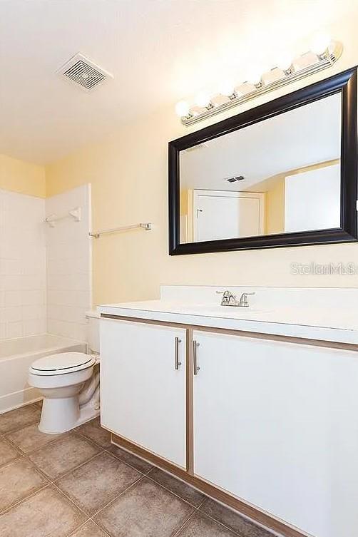 2206 Antigua Pl Property Photo 15