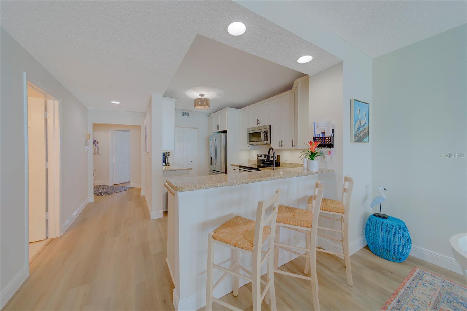 16700 Gulf Blvd #423 Property Photo 8