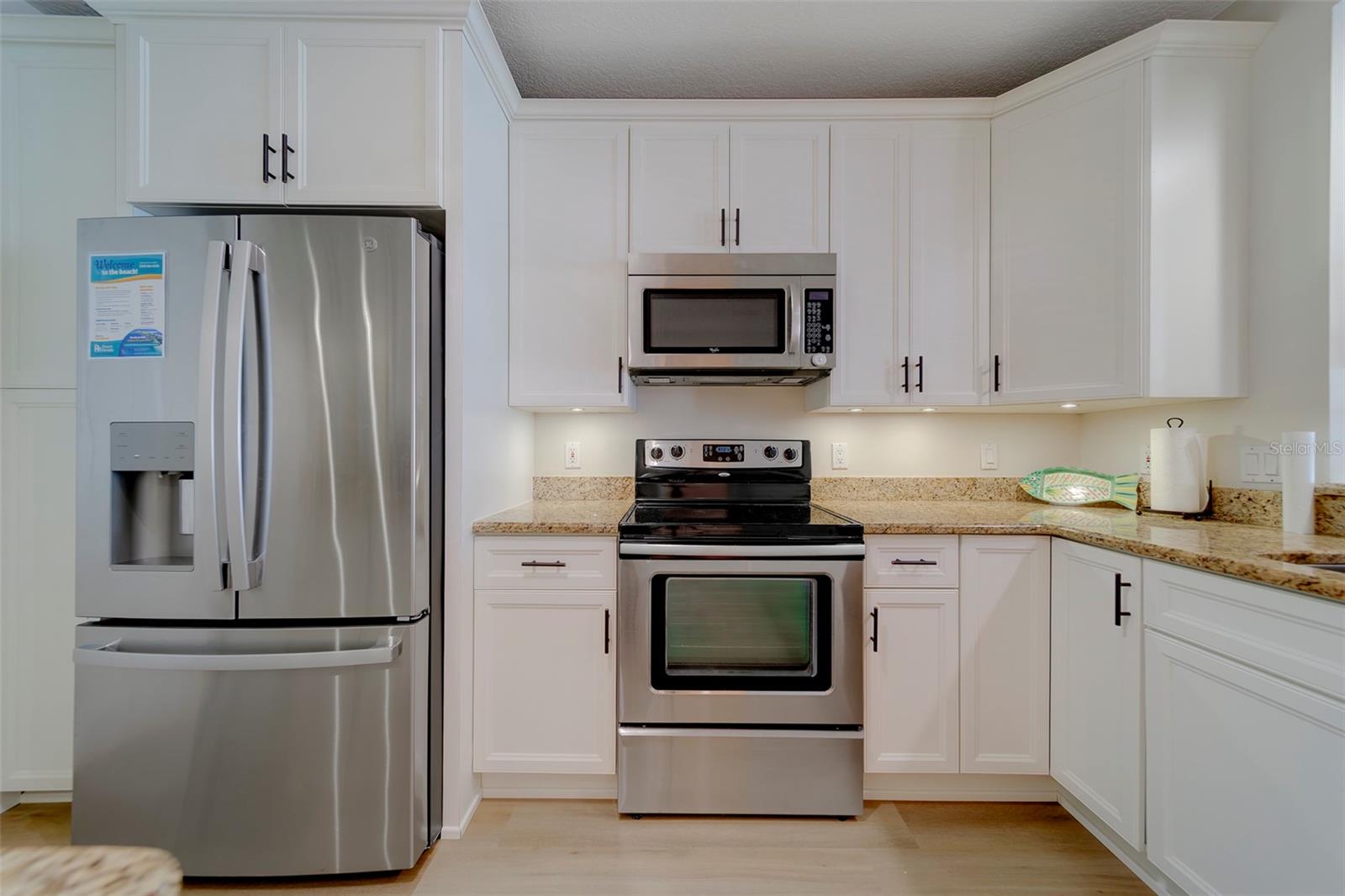 16700 Gulf Blvd #423 Property Photo 11