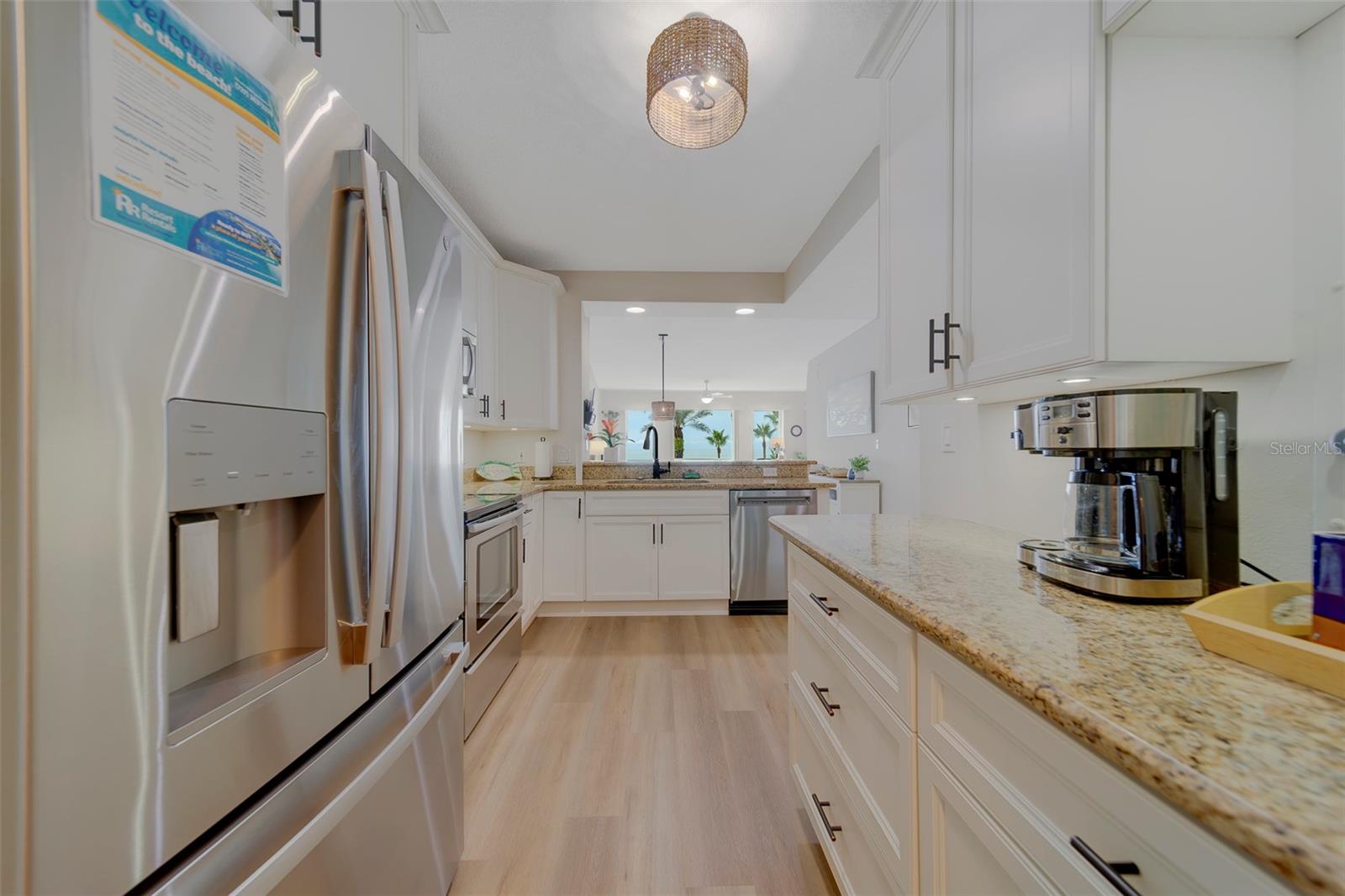 16700 Gulf Blvd #423 Property Photo 12