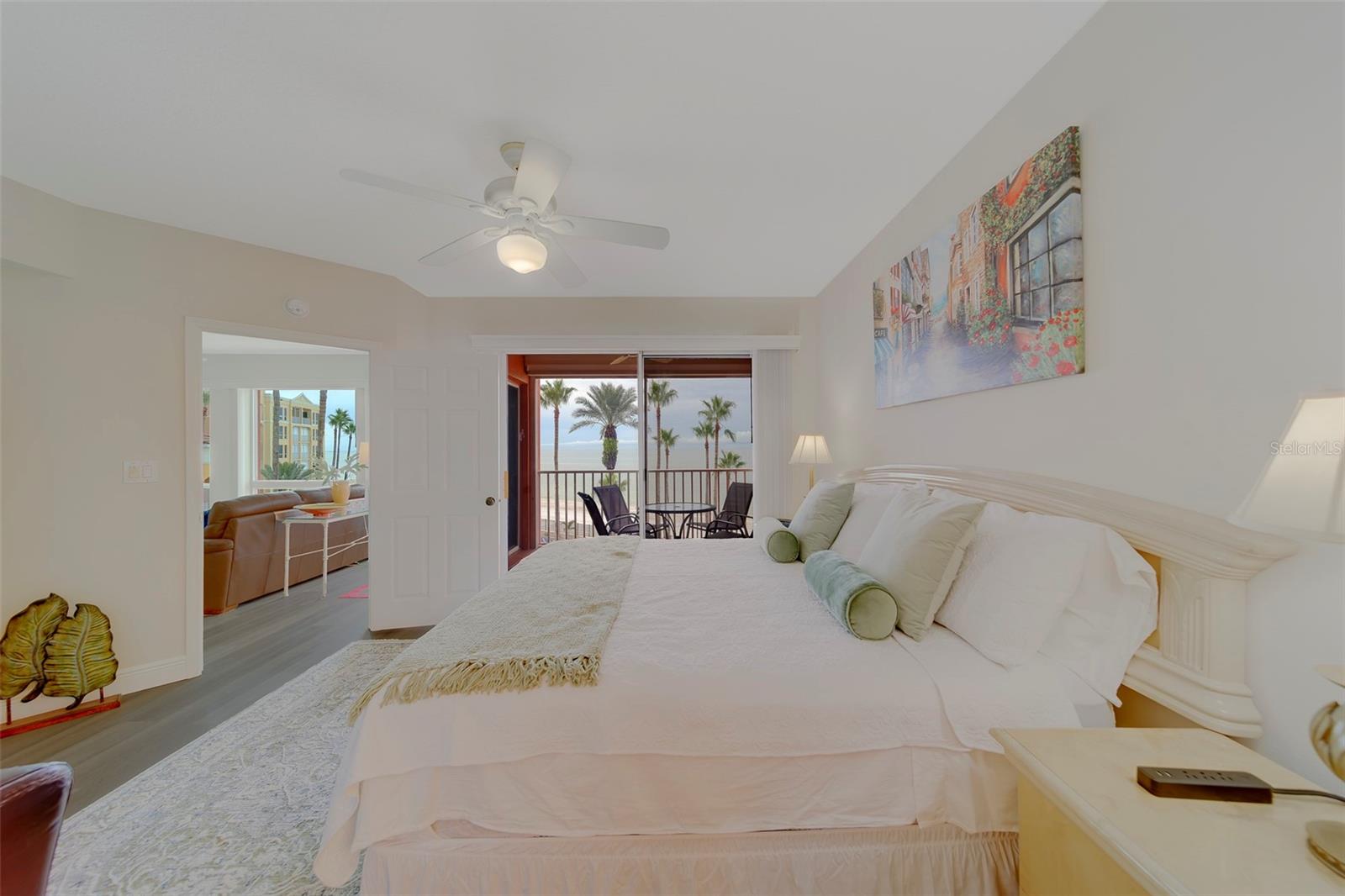 16700 Gulf Blvd #423 Property Photo 25