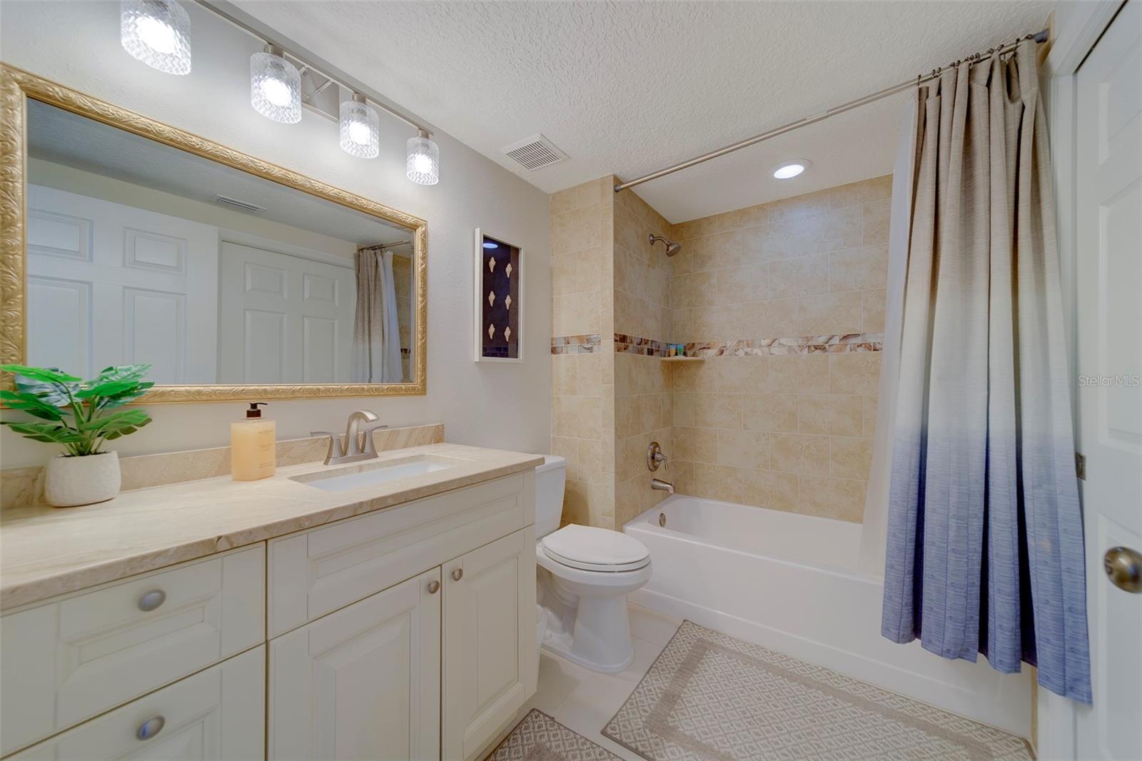 16700 Gulf Blvd #423 Property Photo 38