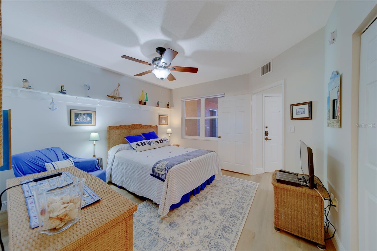 16700 Gulf Blvd #423 Property Photo 41