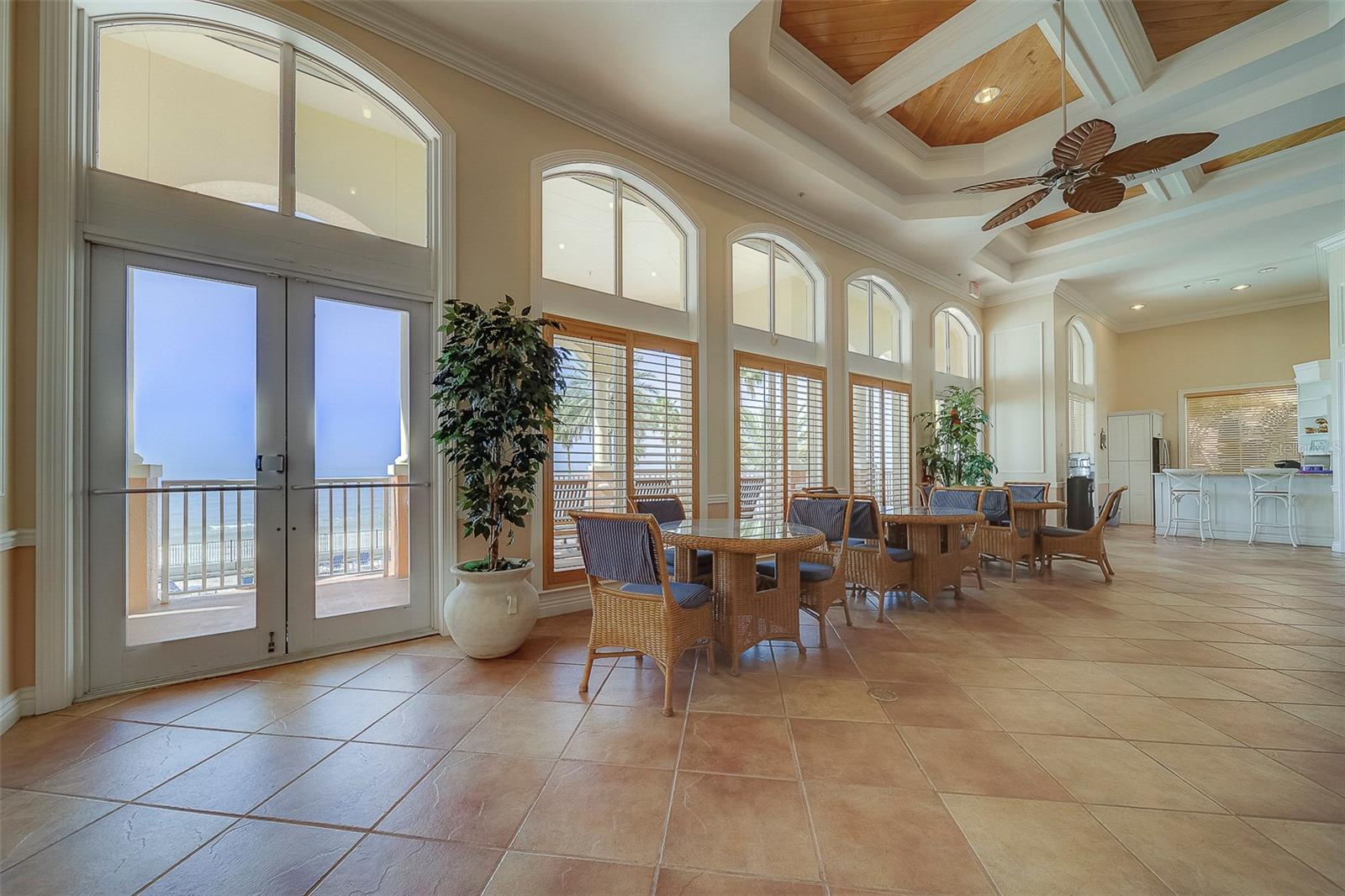 16700 Gulf Blvd #423 Property Photo 59