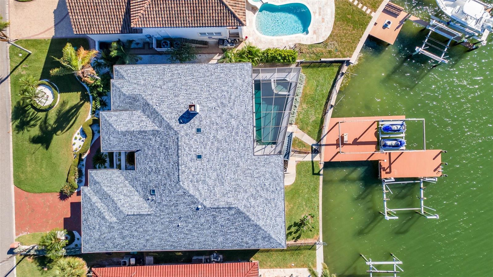 112 Leeward Is Property Photo 23