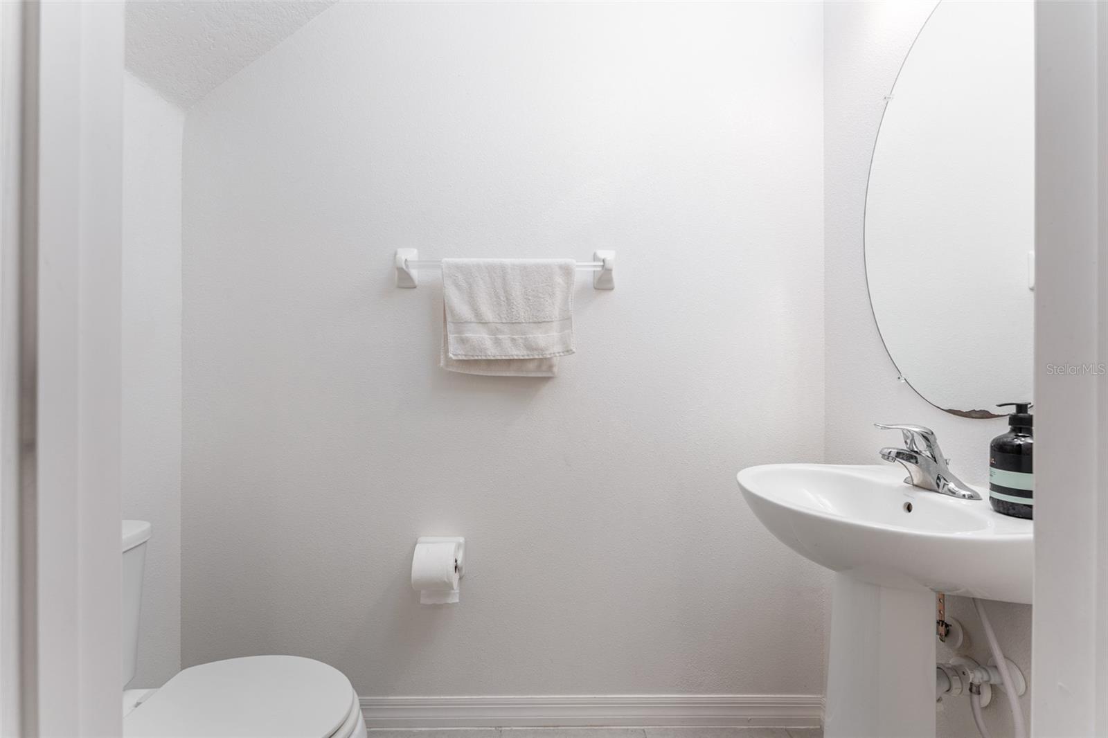14072 Kite Ln Property Photo 14