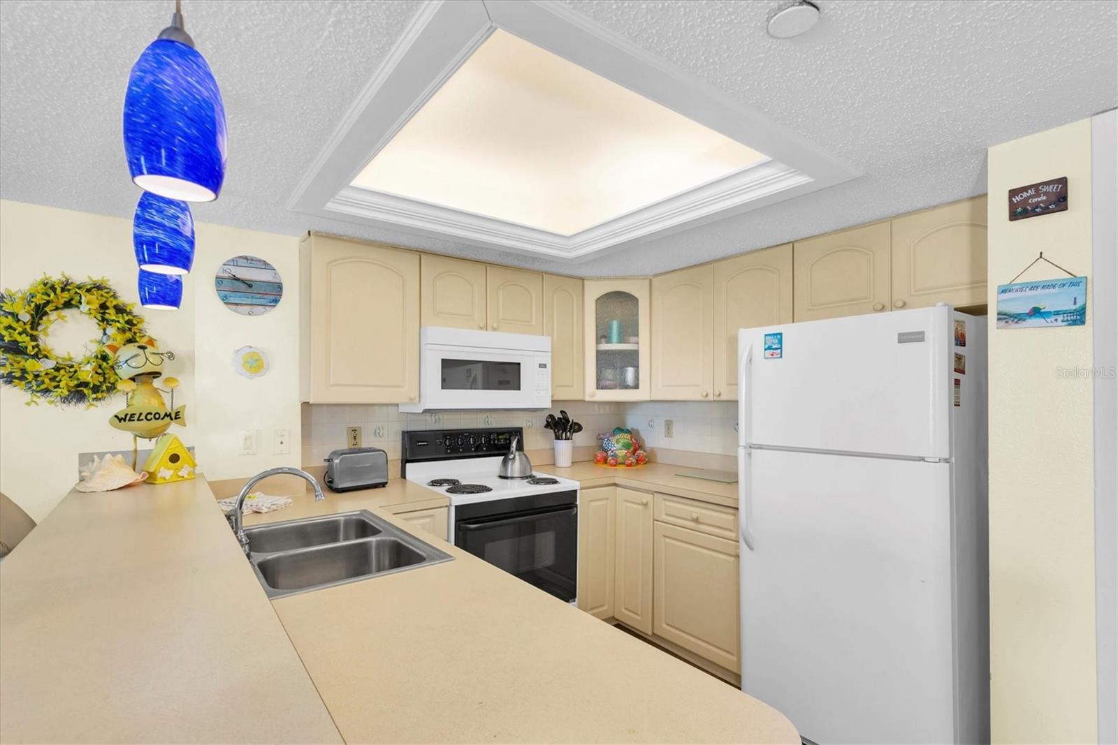 19440 Gulf Blvd #209 Property Photo 10